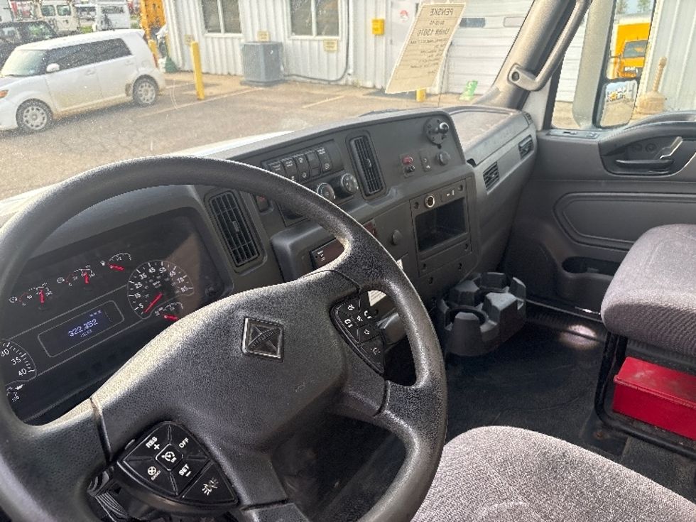 Medium Duty Box Truck-Light and Medium Duty Trucks-International-2020-MV607-Cadillac-MI-322,352\n\t\tmiles-$ 23,750 - Image 18