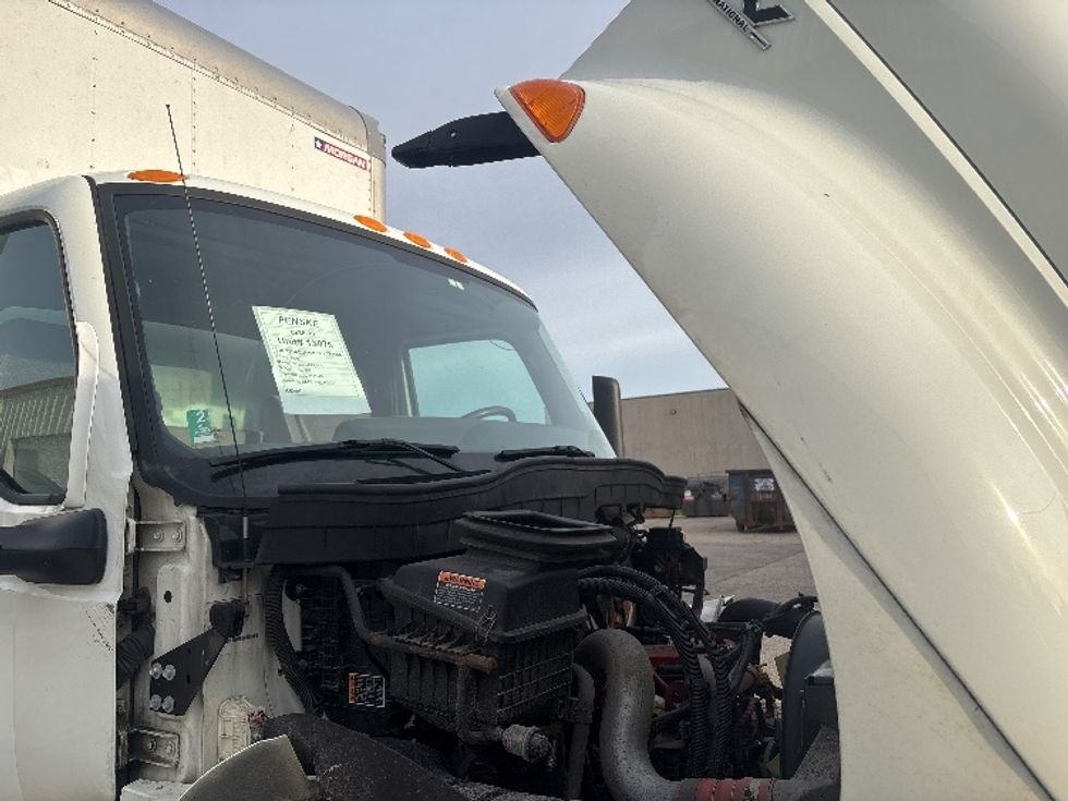 Medium Duty Box Truck-Light and Medium Duty Trucks-International-2020-MV607-Cadillac-MI-322,352\n\t\tmiles-$ 23,750 - Image 23