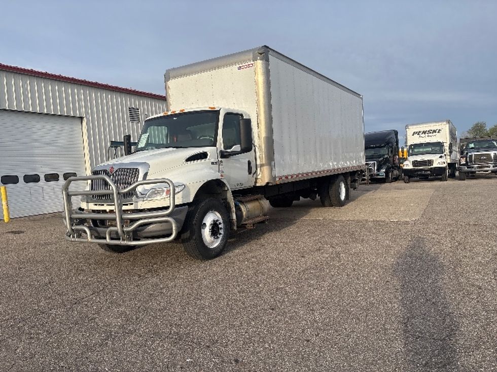 Medium Duty Box Truck-Light and Medium Duty Trucks-International-2020-MV607-Cadillac-MI-322,352\n\t\tmiles-$ 23,750 - Image 3