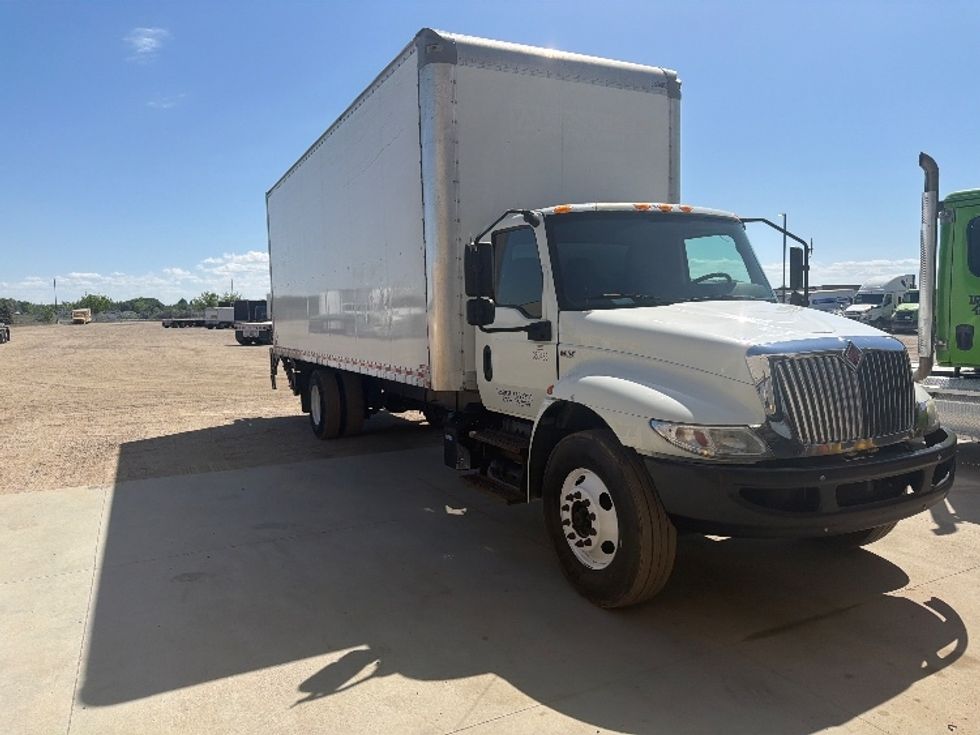 Medium Duty Box Truck-Light and Medium Duty Trucks-International-2020-MV607-Caldwell-ID-222,944\n\t\tmiles-$ 39,500 - Image 1