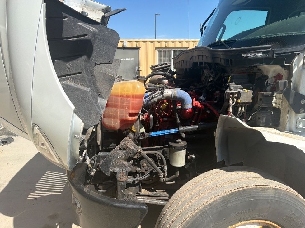 Medium Duty Box Truck-Light and Medium Duty Trucks-International-2020-MV607-Caldwell-ID-222,944\n\t\tmiles-$ 39,500 - Image 24
