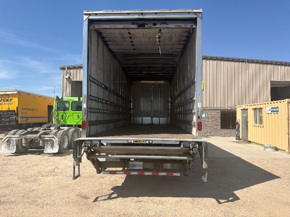 Medium Duty Box Truck-Light and Medium Duty Trucks-International-2020-MV607-Caldwell-ID-222,944\n\t\tmiles-$ 39,500 - Image 8