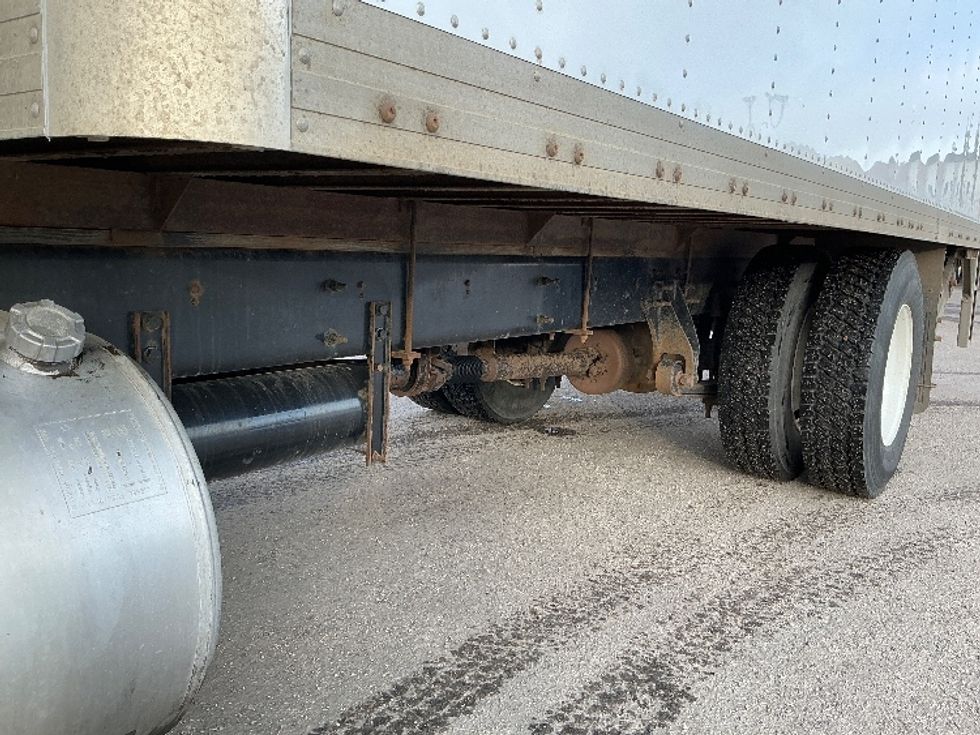 Medium Duty Box Truck-Light and Medium Duty Trucks-International-2020-MV607-Calgary-AB-551,373\n\t\tkm-$ 25,750 - Image 5