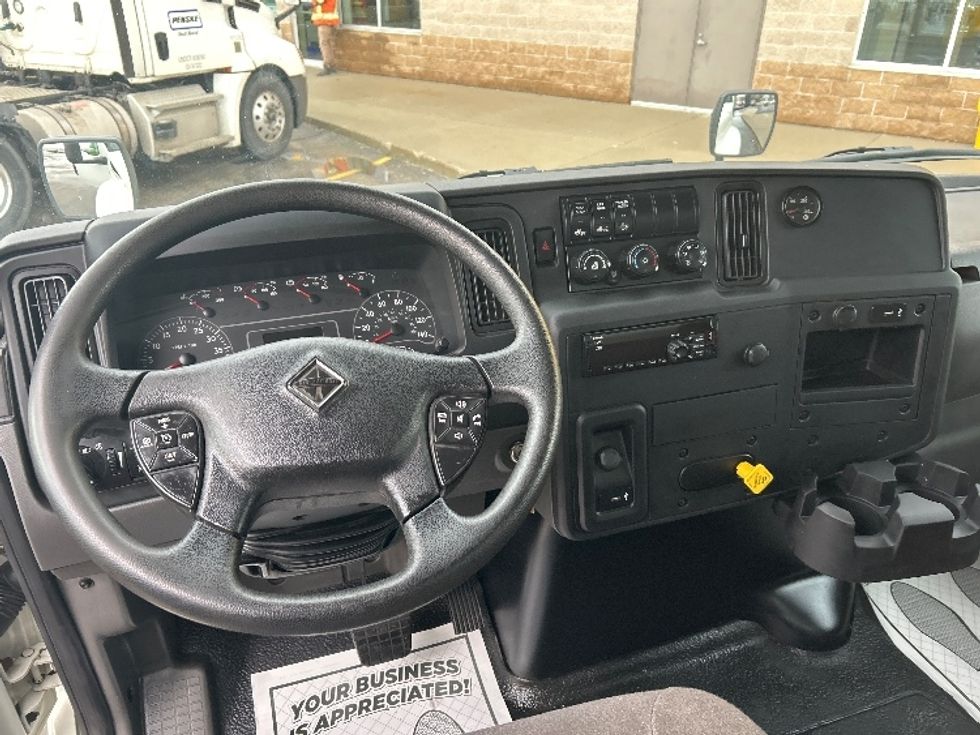 Medium Duty Box Truck-Light and Medium Duty Trucks-International-2020-MV607-Cambridge-ON-163,195\n\t\tkm-$ 64,750 - Image 18