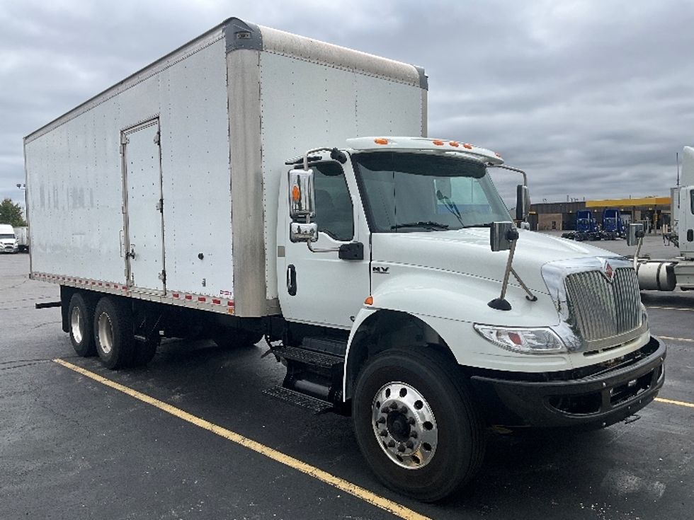 Medium Duty Box Truck-Light and Medium Duty Trucks-International-2020-MV607-Cambridge-ON-349,445\n\t\tkm-$ 61,250 - Image 1