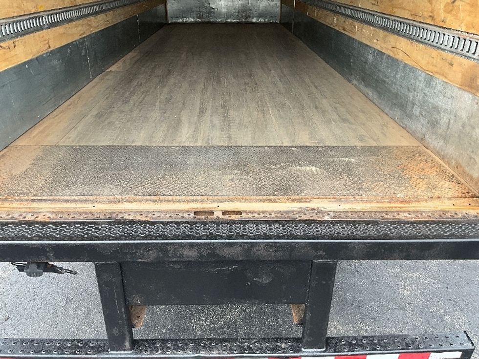 Medium Duty Box Truck-Light and Medium Duty Trucks-International-2020-MV607-Cambridge-ON-349,445\n\t\tkm-$ 61,250 - Image 9