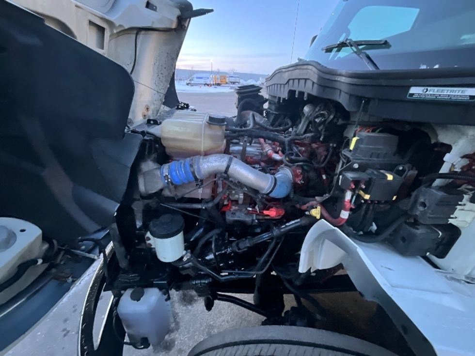 Medium Duty Box Truck-Light and Medium Duty Trucks-International-2020-MV607-Cambridge-ON-384,458\n\t\tkm-$ 61,750 - Image 24