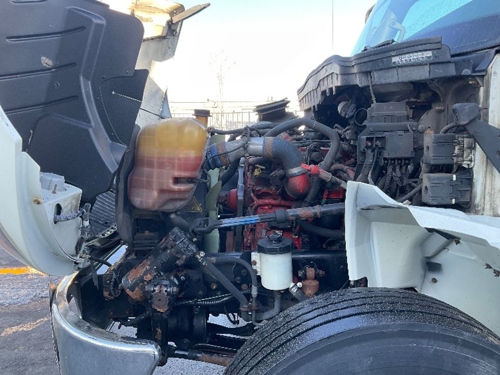 Medium Duty Box Truck-Light and Medium Duty Trucks-International-2020-MV607-Cambridge-ON-396,348\n\t\tkm-$ 38,500 - Image 23