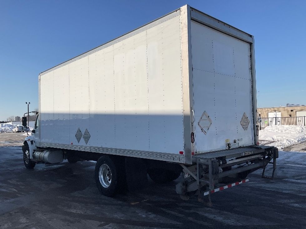 Medium Duty Box Truck-Light and Medium Duty Trucks-International-2020-MV607-Cambridge-ON-396,348\n\t\tkm-$ 38,500 - Image 6