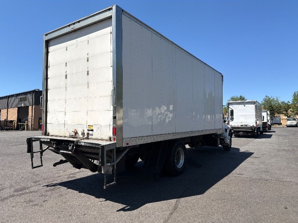 Medium Duty Box Truck-Light and Medium Duty Trucks-International-2020-MV607-Capitol Heights-MD-144,828\n\t\tmiles-$ 55,750 - Image 6