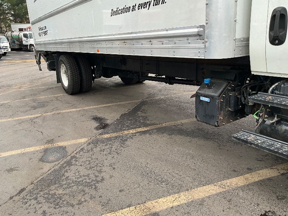 Medium Duty Box Truck-Light and Medium Duty Trucks-International-2020-MV607-Capitol Heights-MD-165,216\n\t\tmiles-$ 50,750 - Image 13