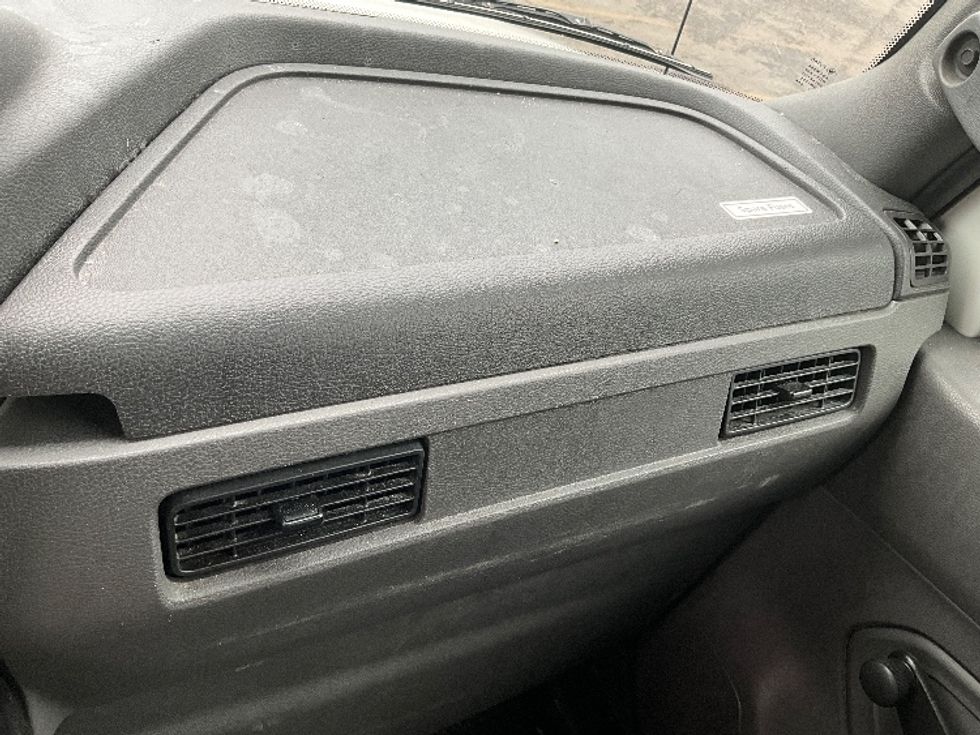 Medium Duty Box Truck-Light and Medium Duty Trucks-International-2020-MV607-Capitol Heights-MD-165,216\n\t\tmiles-$ 50,750 - Image 19