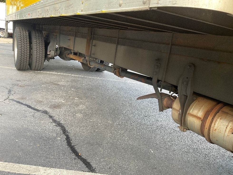 Medium Duty Box Truck-Light and Medium Duty Trucks-International-2020-MV607-Capitol Heights-MD-212,813\n\t\tmiles-$ 44,750 - Image 13