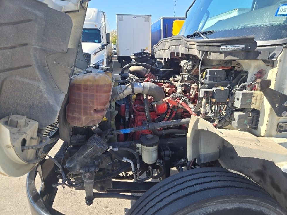 Medium Duty Box Truck-Light and Medium Duty Trucks-International-2020-MV607-Carrollton-TX-225,928\n\t\tmiles-$ 38,750 - Image 24