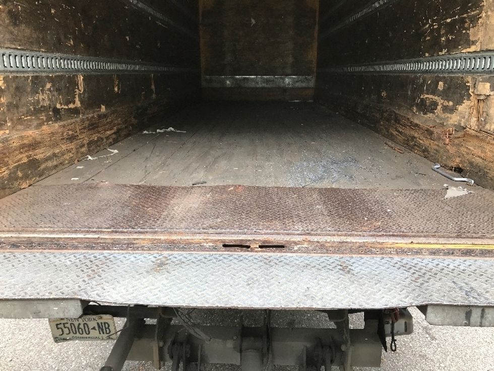 Medium Duty Box Truck-Light and Medium Duty Trucks-International-2020-MV607-Central Islip-NY-161,344\n\t\tmiles-$ 45,500 - Image 10