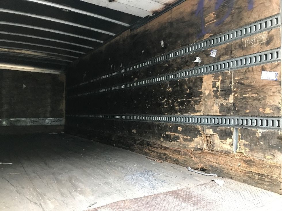 Medium Duty Box Truck-Light and Medium Duty Trucks-International-2020-MV607-Central Islip-NY-161,344\n\t\tmiles-$ 45,500 - Image 12