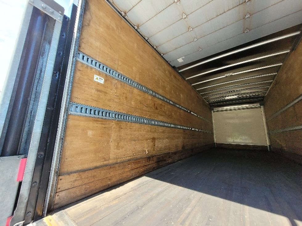 Medium Duty Box Truck-Light and Medium Duty Trucks-International-2020-MV607-Centralia-WA-236,651\n\t\tmiles-$ 44,750 - Image 10