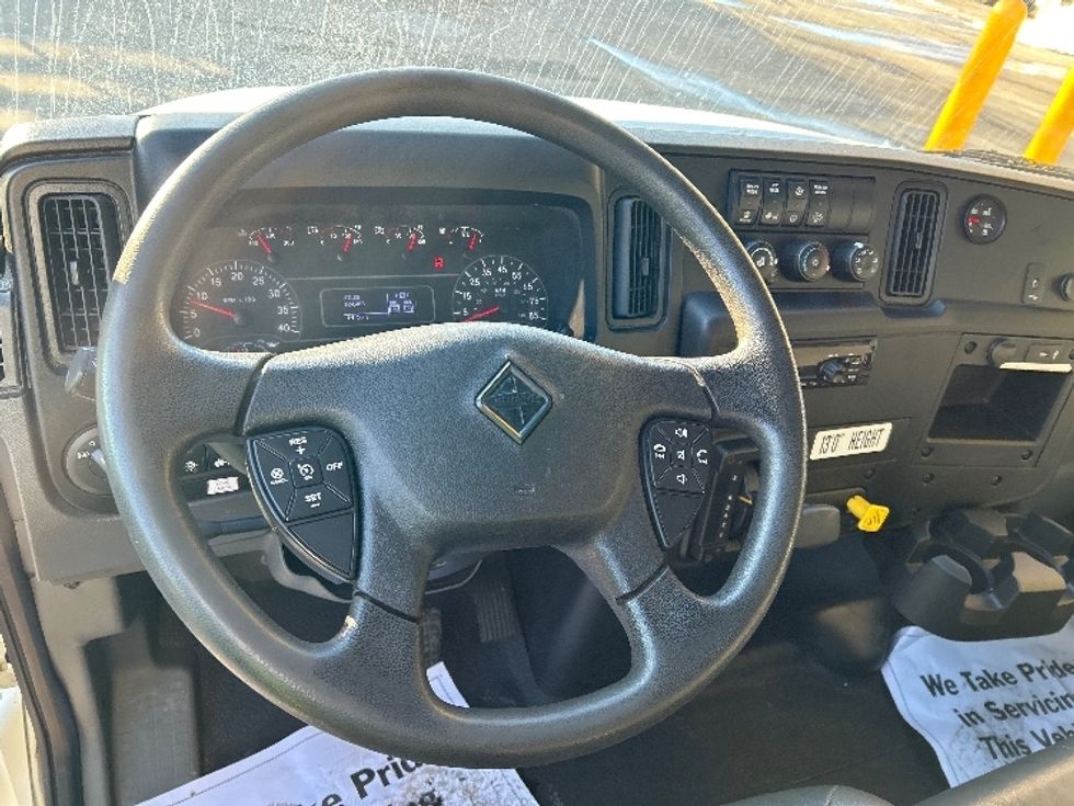 Medium Duty Box Truck-Light and Medium Duty Trucks-International-2020-MV607-Chicopee-MA-124,465\n\t\tmiles-$ 50,250 - Image 18