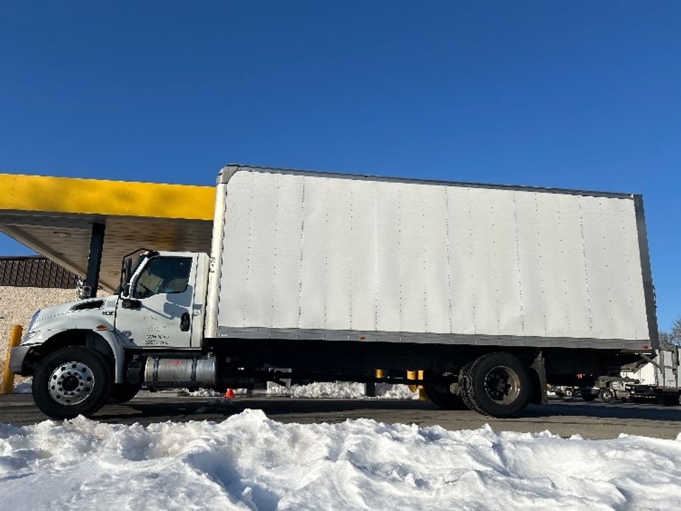 Medium Duty Box Truck-Light and Medium Duty Trucks-International-2020-MV607-Chicopee-MA-124,465\n\t\tmiles-$ 50,250 - Image 4