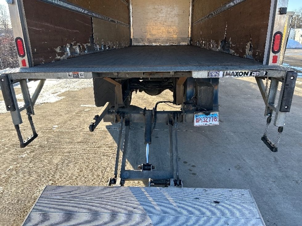 Medium Duty Box Truck-Light and Medium Duty Trucks-International-2020-MV607-Chicopee-MA-124,465\n\t\tmiles-$ 50,250 - Image 9