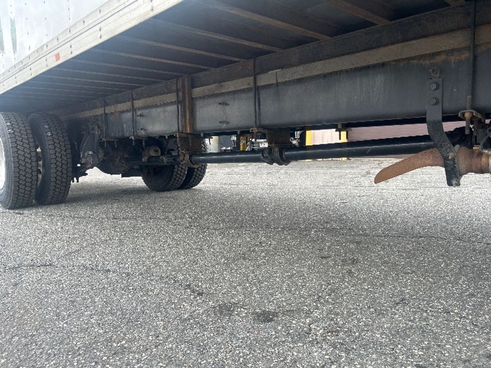 Medium Duty Box Truck-Light and Medium Duty Trucks-International-2020-MV607-Chicopee-MA-176,155\n\t\tmiles-$ 52,500 - Image 14