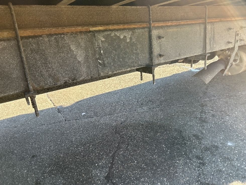 Medium Duty Box Truck-Light and Medium Duty Trucks-International-2020-MV607-Chicopee-MA-182,560\n\t\tmiles-$ 49,500 - Image 14