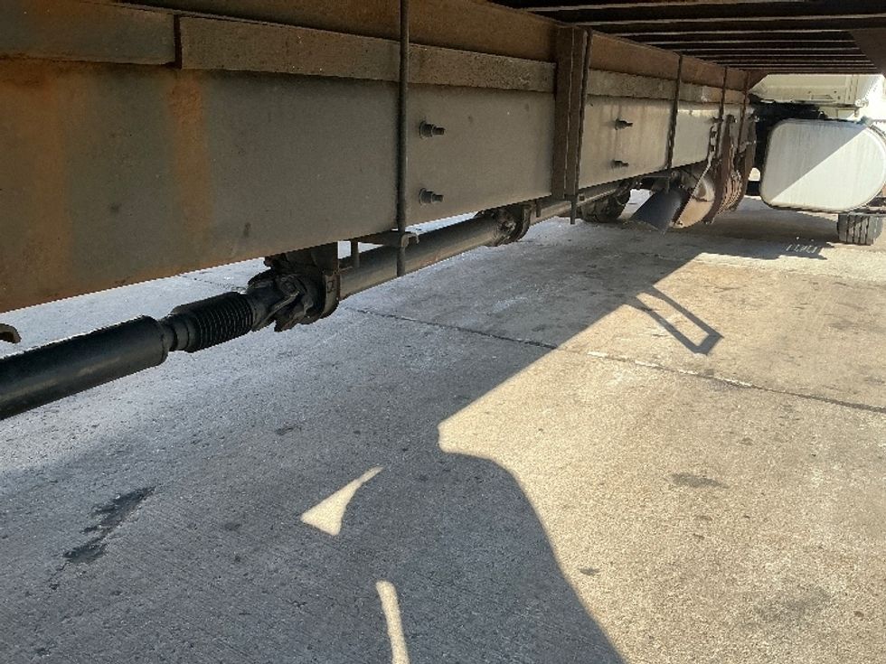 Medium Duty Box Truck-Light and Medium Duty Trucks-International-2020-MV607-Chicopee-MA-323,954\n\t\tmiles-$ 20,500 - Image 14