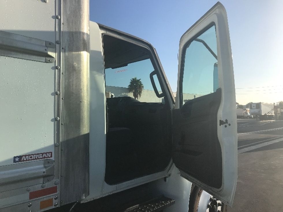 Medium Duty Box Truck-Light and Medium Duty Trucks-International-2020-MV607-Chino-CA-115,793\n\t\tmiles-$ 56,750 - Image 20
