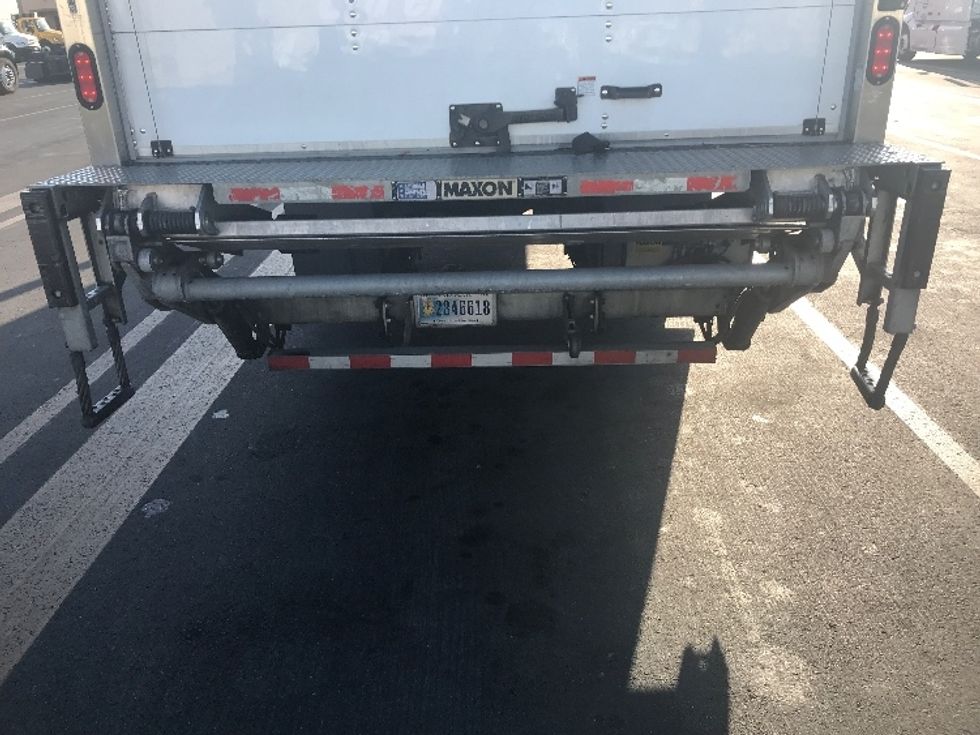 Medium Duty Box Truck-Light and Medium Duty Trucks-International-2020-MV607-Chino-CA-115,793\n\t\tmiles-$ 56,750 - Image 25