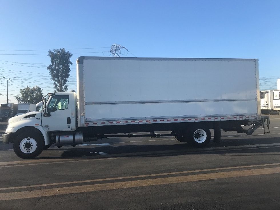 Medium Duty Box Truck-Light and Medium Duty Trucks-International-2020-MV607-Chino-CA-115,793\n\t\tmiles-$ 56,750 - Image 4
