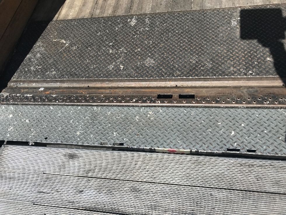 Medium Duty Box Truck-Light and Medium Duty Trucks-International-2020-MV607-Chino-CA-148,610\n\t\tmiles-$ 51,750 - Image 10