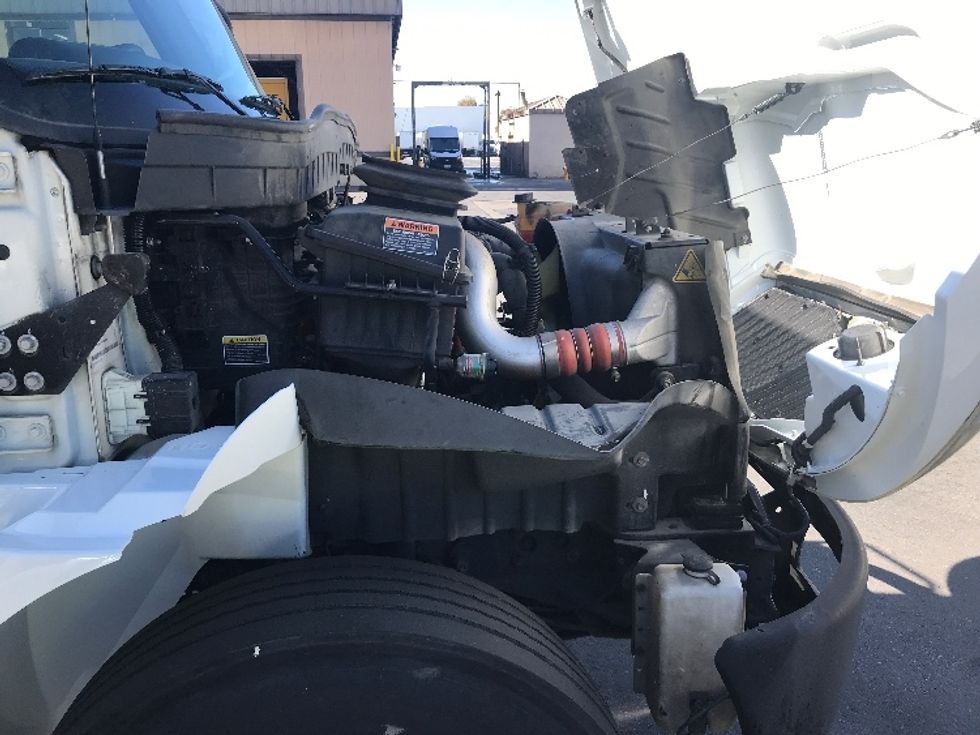 Medium Duty Box Truck-Light and Medium Duty Trucks-International-2020-MV607-Chino-CA-148,610\n\t\tmiles-$ 51,750 - Image 23