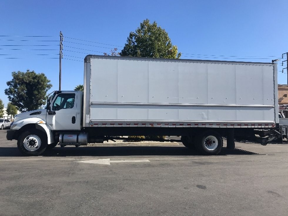 Medium Duty Box Truck-Light and Medium Duty Trucks-International-2020-MV607-Chino-CA-148,610\n\t\tmiles-$ 51,750 - Image 4
