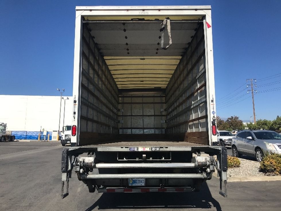 Medium Duty Box Truck-Light and Medium Duty Trucks-International-2020-MV607-Chino-CA-148,610\n\t\tmiles-$ 51,750 - Image 8