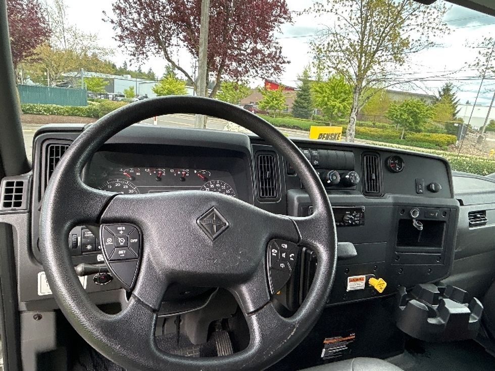 Medium Duty Box Truck-Light and Medium Duty Trucks-International-2020-MV607-Clackamas-OR-112,831\n\t\tmiles-$ 54,250 - Image 18