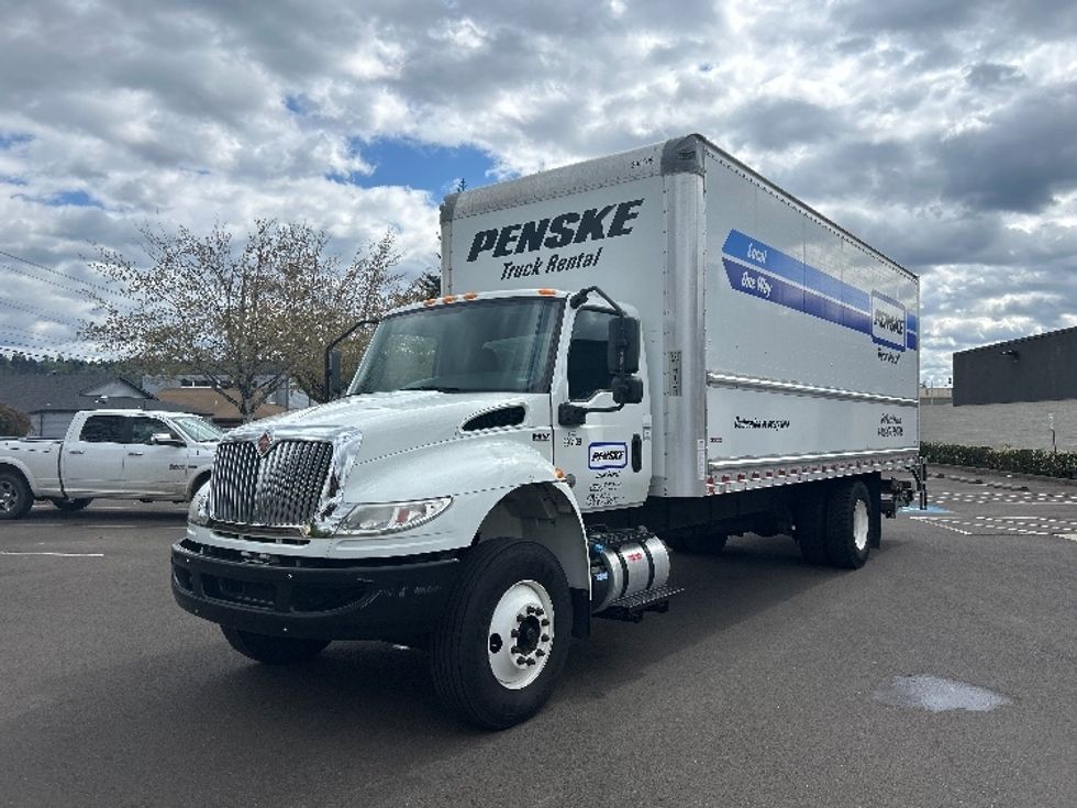 Medium Duty Box Truck-Light and Medium Duty Trucks-International-2020-MV607-Clackamas-OR-112,831\n\t\tmiles-$ 54,250 - Image 3