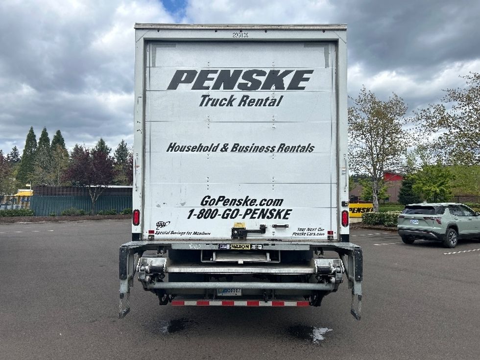 Medium Duty Box Truck-Light and Medium Duty Trucks-International-2020-MV607-Clackamas-OR-112,831\n\t\tmiles-$ 54,250 - Image 7