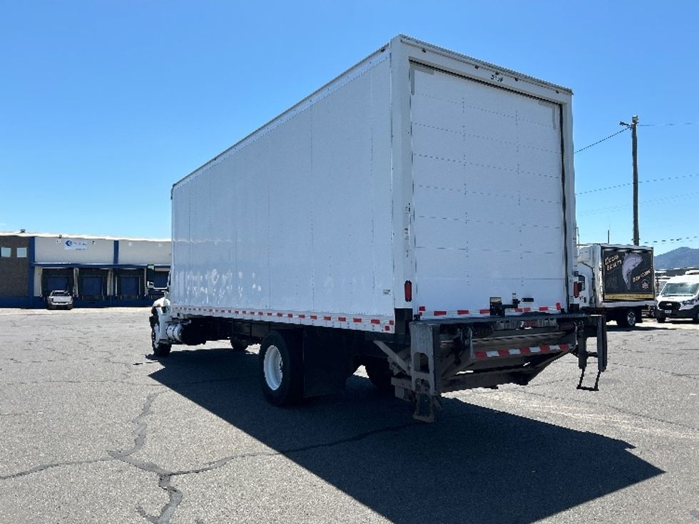 Medium Duty Box Truck-Light and Medium Duty Trucks-International-2020-MV607-Clackamas-OR-151,289\n\t\tmiles-$ 53,000 - Image 6