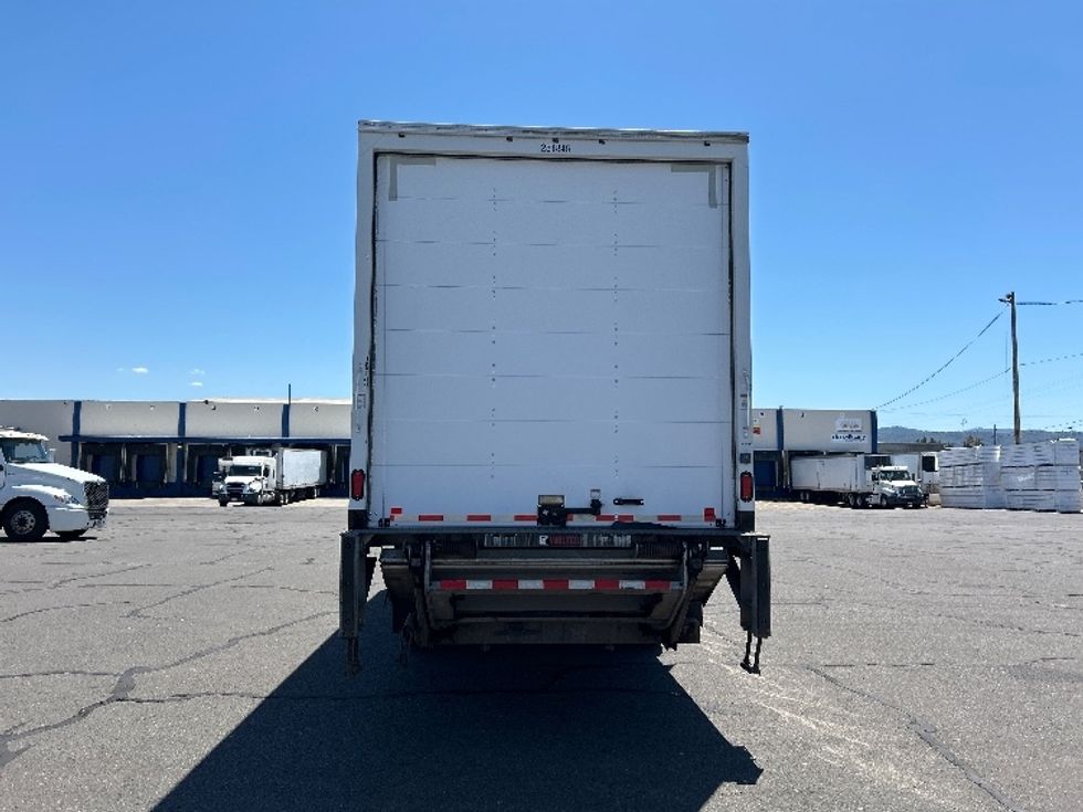 Medium Duty Box Truck-Light and Medium Duty Trucks-International-2020-MV607-Clackamas-OR-151,289\n\t\tmiles-$ 53,000 - Image 7