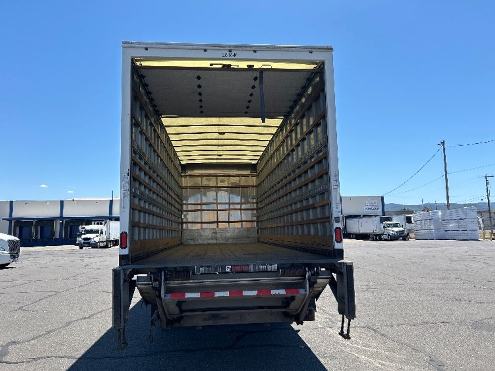 Medium Duty Box Truck-Light and Medium Duty Trucks-International-2020-MV607-Clackamas-OR-151,289\n\t\tmiles-$ 53,000 - Image 8