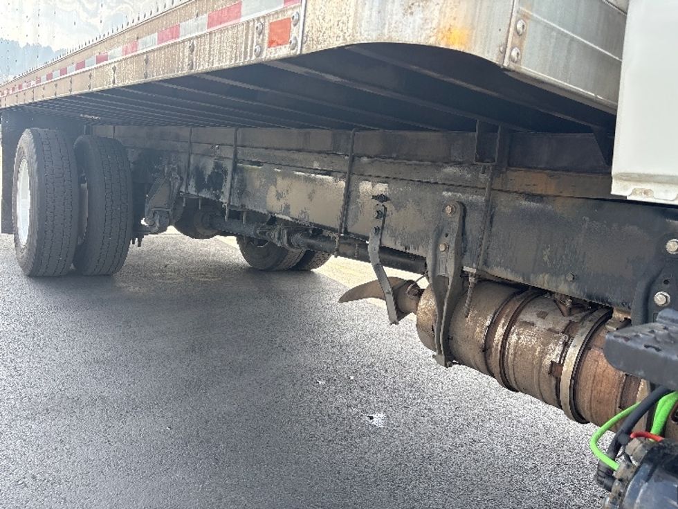 Medium Duty Box Truck-Light and Medium Duty Trucks-International-2020-MV607-Clackamas-OR-168,675\n\t\tmiles-$ 39,250 - Image 14