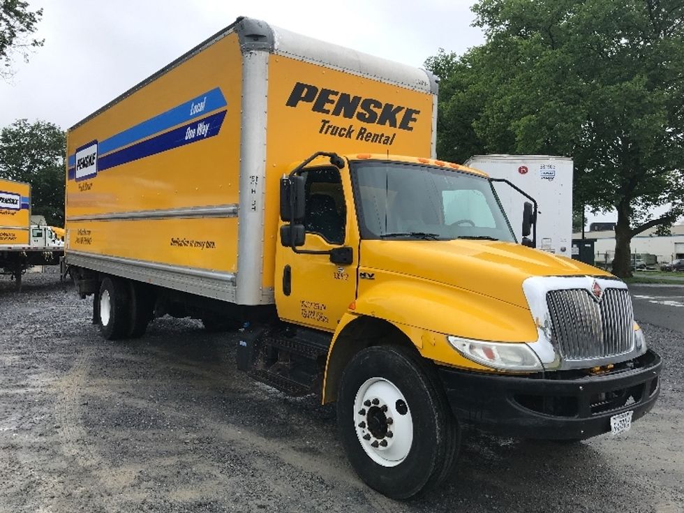 Medium Duty Box Truck-Light and Medium Duty Trucks-International-2020-MV607-Cleona-PA-192,638\n\t\tmiles-$ 43,250 - Image 1