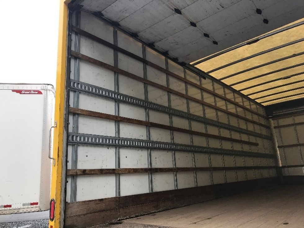 Medium Duty Box Truck-Light and Medium Duty Trucks-International-2020-MV607-Cleona-PA-192,638\n\t\tmiles-$ 43,250 - Image 11