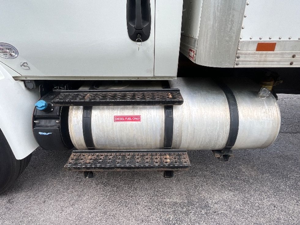 Medium Duty Box Truck-Light and Medium Duty Trucks-International-2020-MV607-Cleveland-TN-250,523\n\t\tmiles-$ 38,500 - Image 25