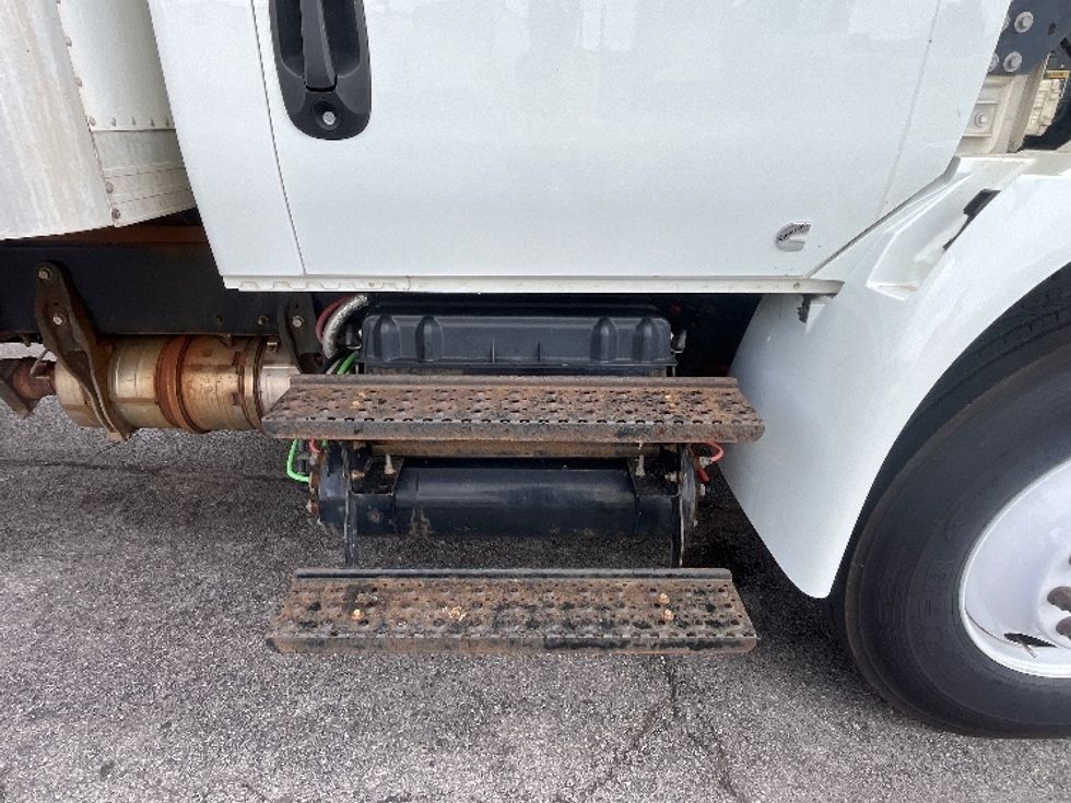 Medium Duty Box Truck-Light and Medium Duty Trucks-International-2020-MV607-Cleveland-TN-250,523\n\t\tmiles-$ 38,500 - Image 26