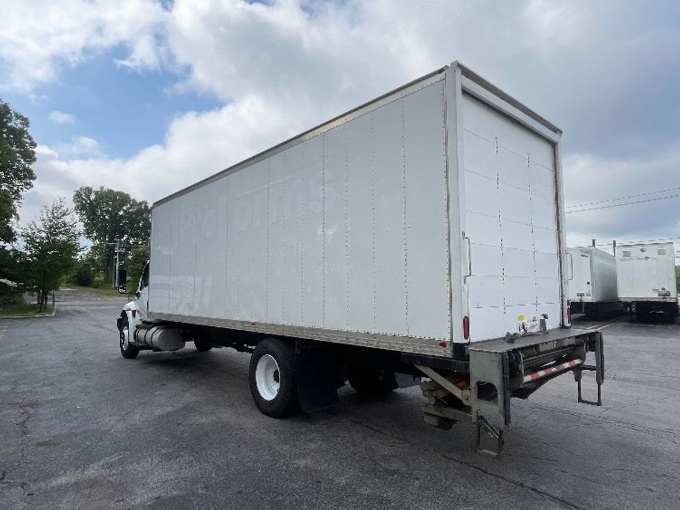 Medium Duty Box Truck-Light and Medium Duty Trucks-International-2020-MV607-Cleveland-TN-250,523\n\t\tmiles-$ 38,500 - Image 6