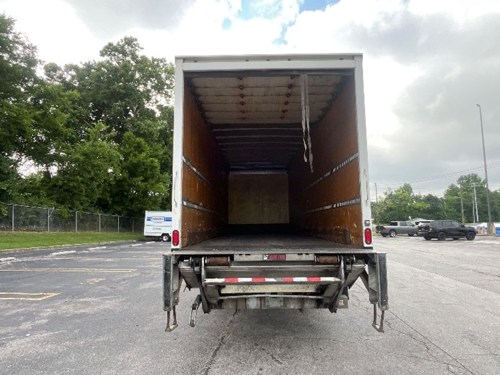 Medium Duty Box Truck-Light and Medium Duty Trucks-International-2020-MV607-Cleveland-TN-250,523\n\t\tmiles-$ 38,500 - Image 8