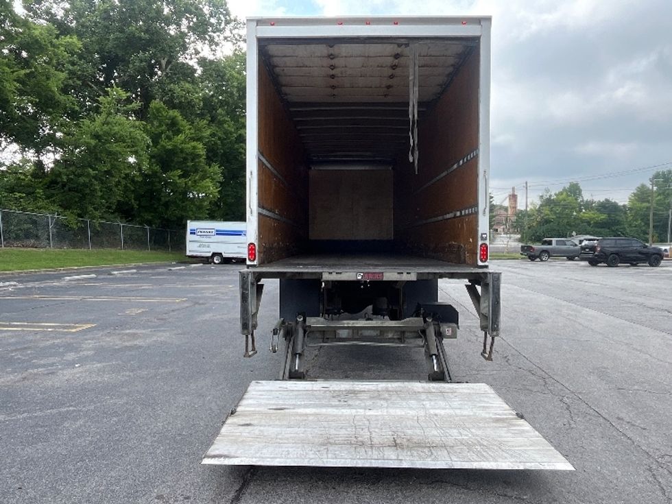 Medium Duty Box Truck-Light and Medium Duty Trucks-International-2020-MV607-Cleveland-TN-250,523\n\t\tmiles-$ 38,500 - Image 9