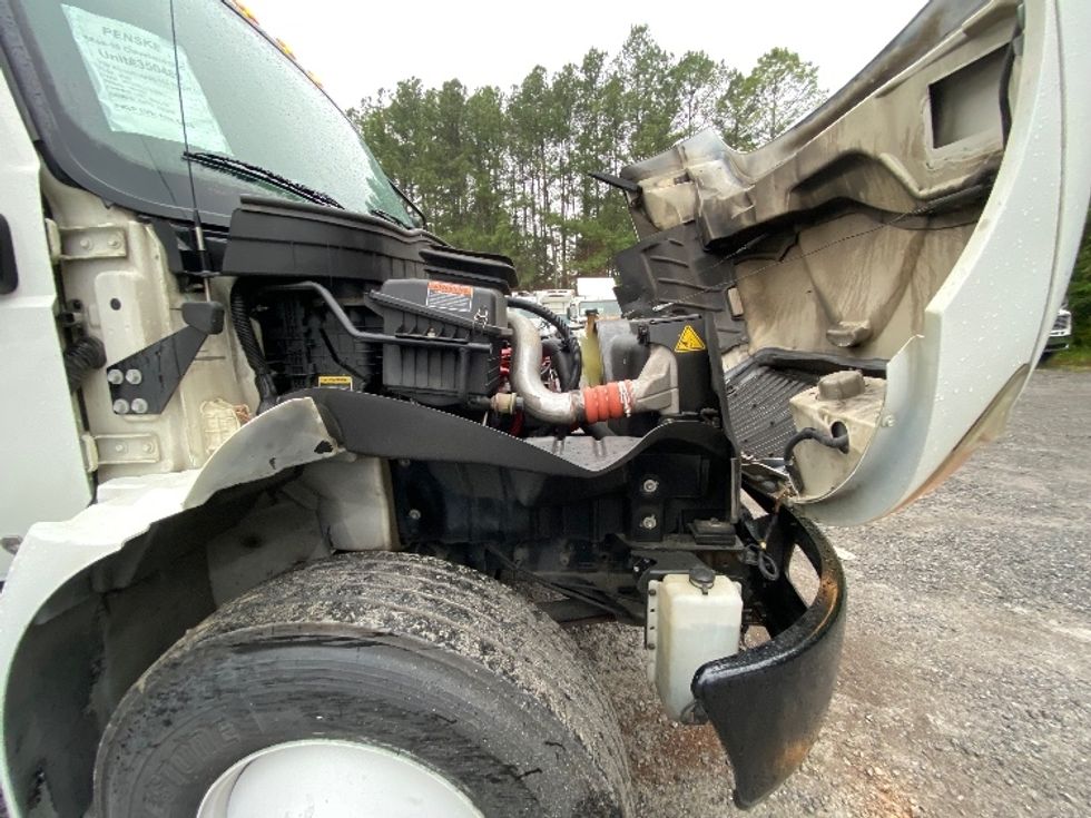 Medium Duty Box Truck-Light and Medium Duty Trucks-International-2020-MV607-Cleveland-TN-298,181\n\t\tmiles-$ 25,500 - Image 23