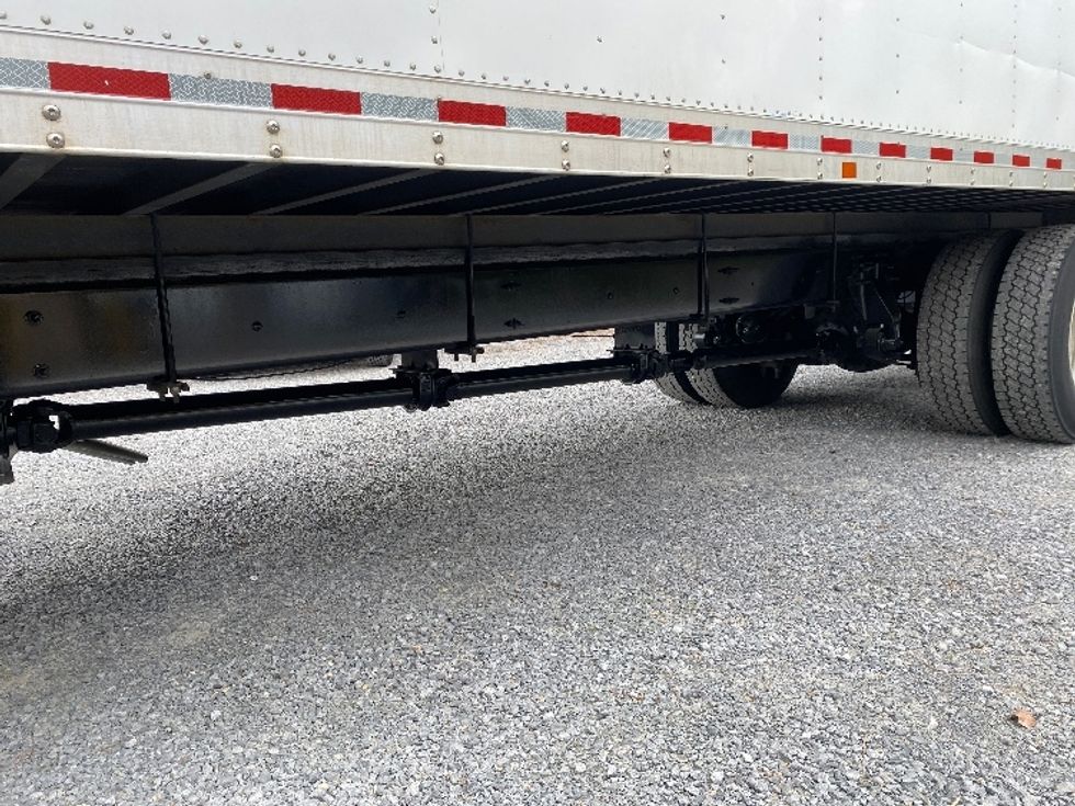 Medium Duty Box Truck-Light and Medium Duty Trucks-International-2020-MV607-Cleveland-TN-298,181\n\t\tmiles-$ 25,500 - Image 5